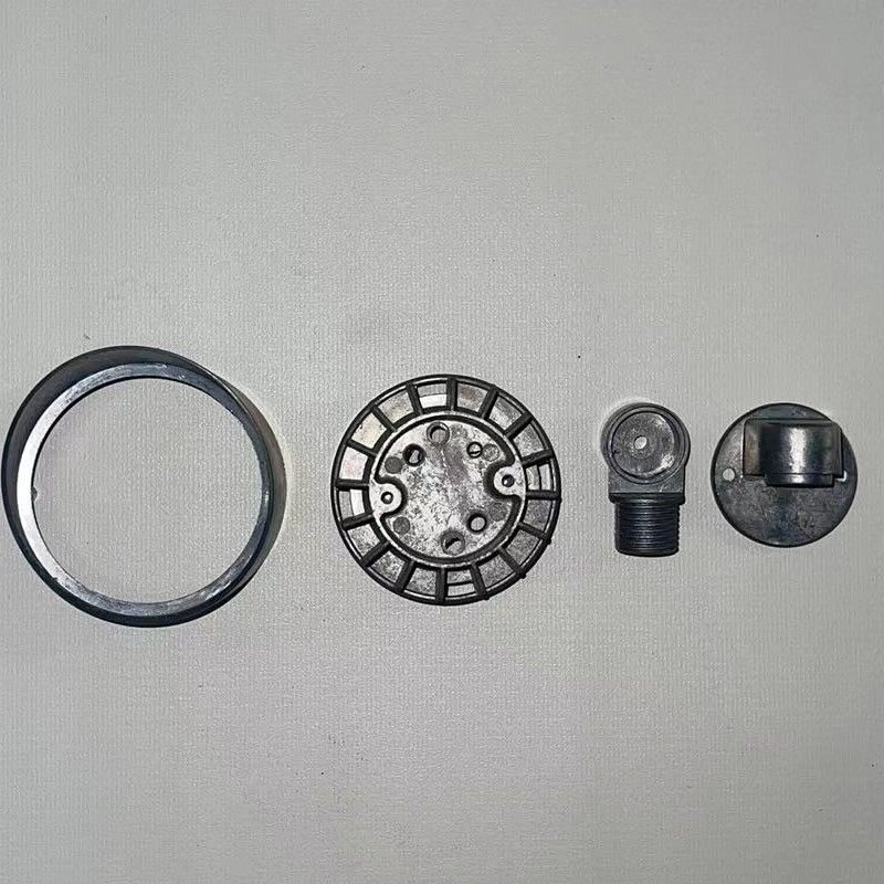 Vilka är skillnaderna mellan Cold Chamber Die -gjutning och Hot Chamber Die -gjutning? Och vilka material eller produkter är de lämpliga för?