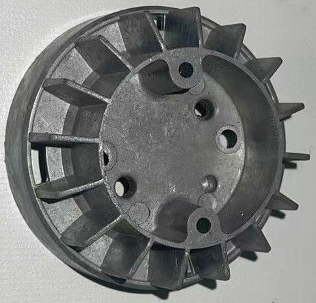 Vilka problem kan uppstå om väggtjockleken på pressgjutgods av belysningsarmaturer är för tunn?