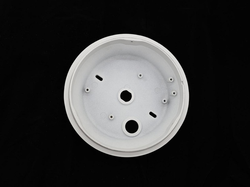 Vilka skyddskrav behöver pressgjutning av belysningsarmaturer för utomhusbruk uppfylla?